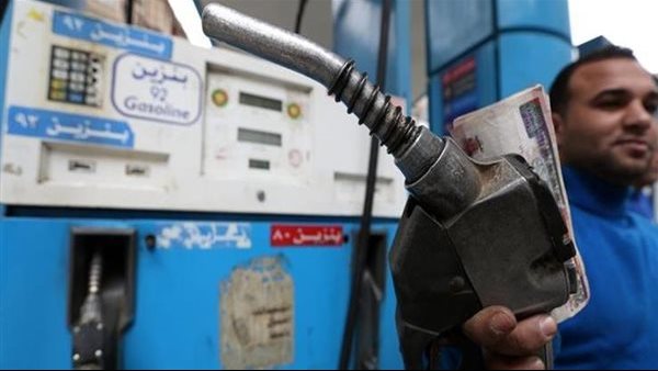 أسعار البنزين والسولار .. مفاجأة سارة للمواطنين وتكلفة اللتر 35 جنيهًا