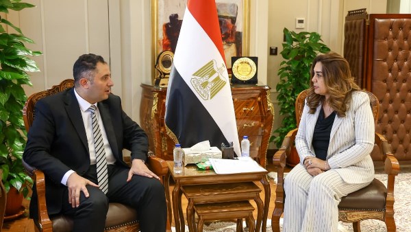 وزيرة التنمية المحلية والبيئة تتابع مع محافظ دمياط مشروعات الخطة الاستثمارية وملفات التصالح