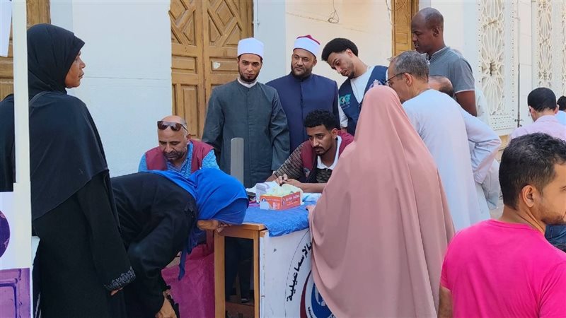 من مسجد المطافي، انطلاق مبادرة “100 صحة 2026” بالإسماعيلية لتوفير الرعاية الطبية