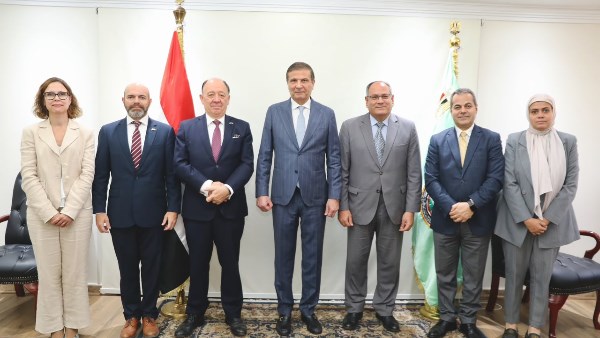 أصناف جديدة وتكنولوجيا حديثة.. ماذا تستهدف الشراكة الزراعية بين مصر والأرجنتين؟