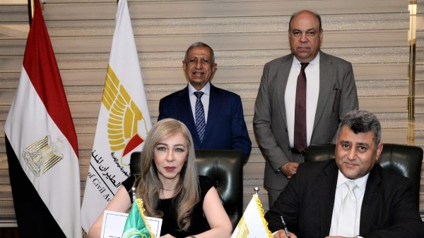 بروتوكول تعاون بين الطيران والأكاديمية العربية لتأهيل الكوادر البشرية وتنفيذ برامج الدراسات العليا