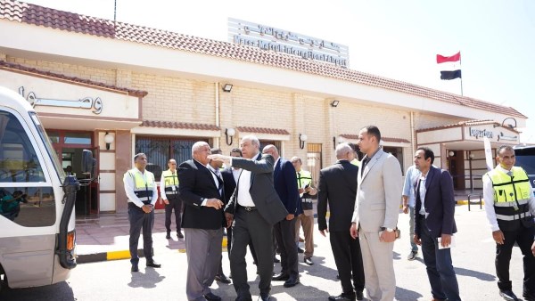 وزير الطيران: تنشيط الحركة الجوية إلى مطار مرسى مطروح يدعم جهود التنمية السياحية