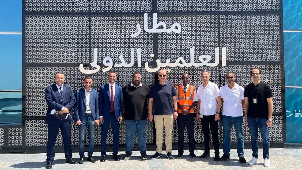تجهيزات على قدم وساق بمطار العلمين قبل انطلاق معرض الطيران الدولي