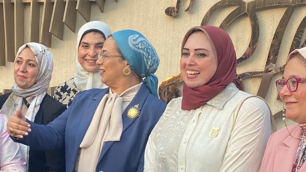 بحضور وزيرة التنمية المحلية ومحافظ القاهرة.. القومي للمرأة يفتتح بازار صعيد مصر