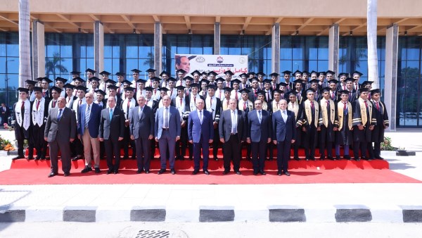 تخريج دفعتين جديدتين من مجمع وردان التكنولوجي للتعليم والتدريب