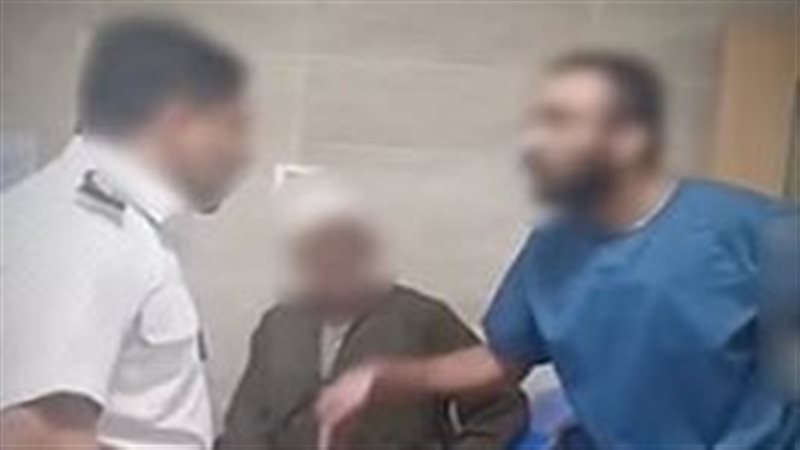 رغم التصالح، جزاء إداري لضابط بعد مشادة مع طبيب داخل مستشفى بسوهاج
