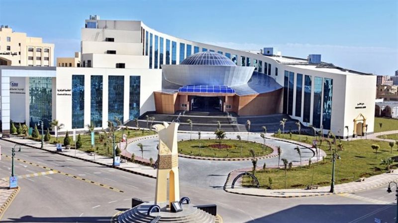 مستند رسمي يكشف: أمين عام جامعة كفر الشيخ حصل على 2 مليون جنيه مكافآت خلال عام
