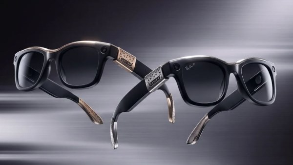 بسعر يتجاوز 6 آلاف دولار.. نظارات ميتا Ray-Ban تتحول إلى تحفة فاخرة من الذهب وجلد التمساح