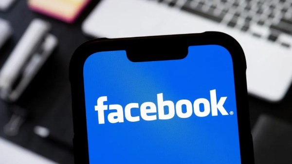 يخبرك ماذا تنشر ومتى.. فيسبوك يفاجئ صناع المحتوى بتطبيق ذكي