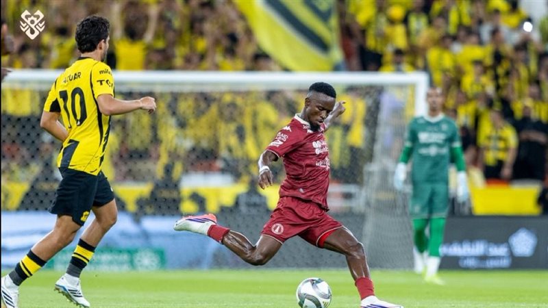 الاتحاد يتعادل مع الخلود 1/1 في الجولة الأولى من الدوري السعودي