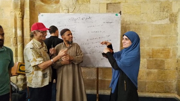 «ملتقى الأزهر بلغة الإشارة» يحتفي بذكرى مولد النبي بالجامع الأزهر