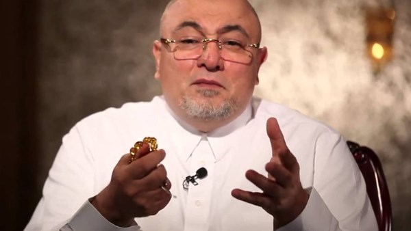 ثوابها خارج حدود الحساب.. خالد الجندي: 3 أعمال لا تستطيع الملائكة حصر أجرها