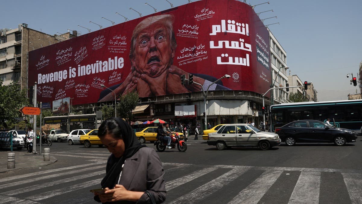 الحرس الثوري يتوعد.. “لدينا رد على حرب ترامب الاقتصادية