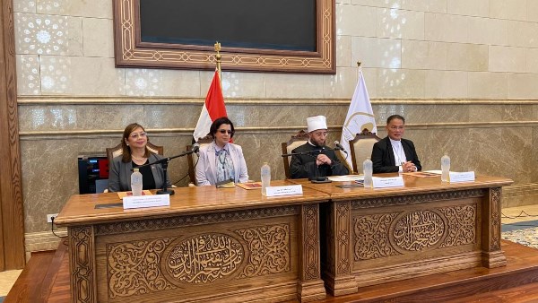 انطلاق البرنامج المصري الفلبيني للقيادات الدينية بمسجد مصر لتعزيز الحوار والتعايش