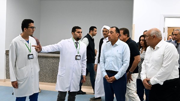 مدبولي يتفقد مستشفى رأس الحكمة استعدادًا للتشغيل وتطبيق التأمين الصحي الشامل