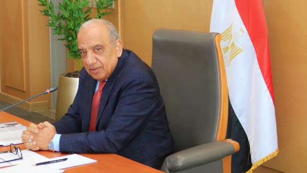 وزير الكهرباء: نظام تقسيط موحد والتزام الدقة في احتساب الفواتير الكهرباء