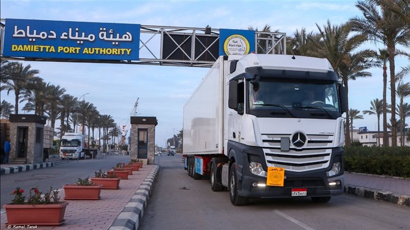 تداول 62 ألف طن بضائع وتصدير حوافظ زراعية وصناعية عبر ميناء دمياط