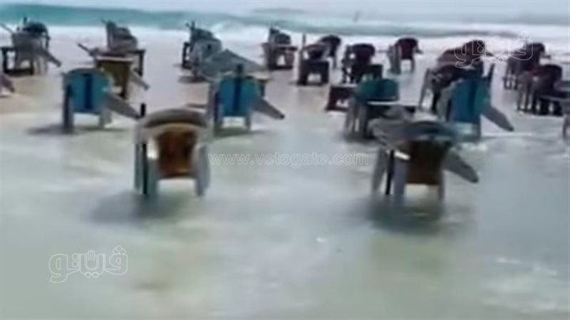 غلق شواطئ البحر المفتوح في مطروح بسبب ارتفاع الأمواج