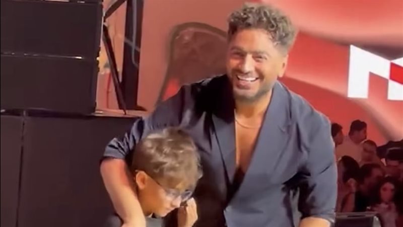آخرهم ابنا تامر حسني، أبناء النجوم يخطفون أنظار الجمهور