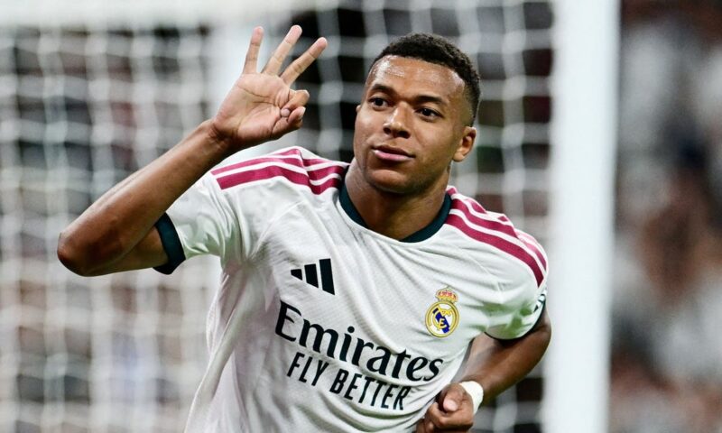مبابي يقود ريال مدريد إلى اكتساح سوسييداد