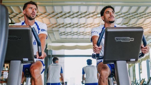 عمر مرموش يعود إلى تدريبات مانشستر سيتي استعدادًا للموسم الجديد