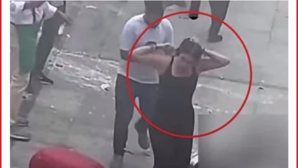 مراد مكرم يشيد بفتاة مول أربيلا: «ستات مصر في حتة تانية خالص»