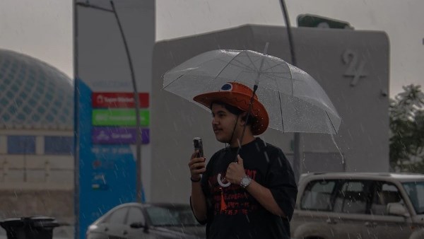 أمطار في عز الصيف.. الأرصاد السعودية تكشف عن طقس اليوم
