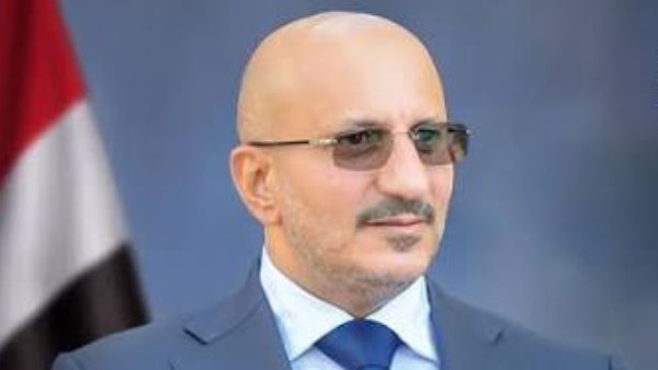 طارق صالح: قطعنا خطوط الإمداد البحرية بين إيران والحوثيين.. وأسلحة جديدة بالخدمة قريبا