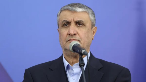 رئيس هيئة الطاقة الذرية الإيرانية: المواقع النووية لم تُؤمَّن بعد للتفتيش
