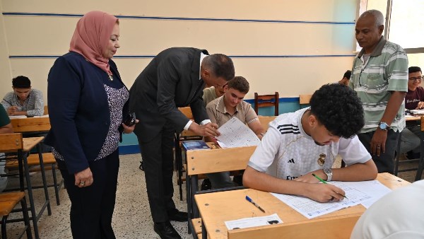 مرونة في تغيير المسار.. خبير يكشف طريقة حساب مجموع البكالوريا وفرص التحسين