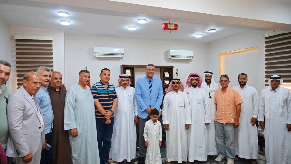 للاستماع إلى مطالبهم.. محافظ جنوب سيناء يلتقي أهالي دهب وأصحاب الأنشطة السياحية