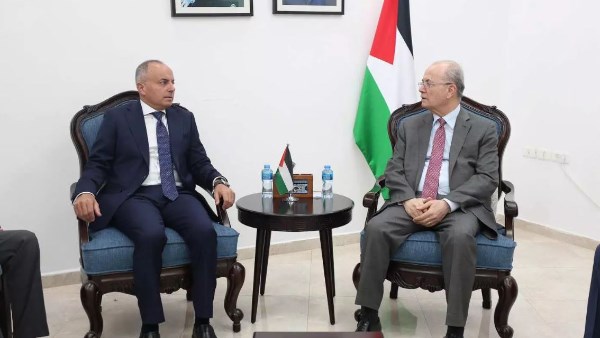 السفير المصري لفلسطين: القاهرة تدين عنف المستوطنين والتوسع الاستيطاني بالضفة
