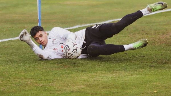 الزمالك يضم حارس الشباب عمر عبدالعزيز لمعسكر الفريق الأول