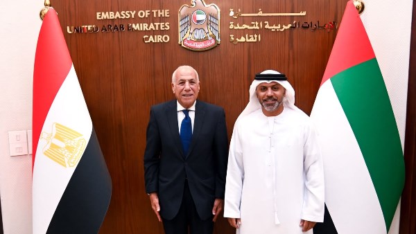 تعزيز التعاون مع الأشقاء العرب..حسين لبيب يشكر سفير الإمارات بمصر