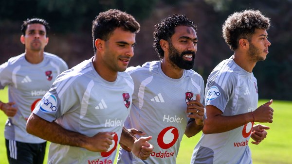 الأهلي يواصل استعداداته لمواجهة برشلونة في كأس خوان جامبر