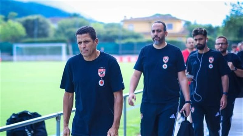 بعثة الأهلي تصل ملعب “CEF Bosc de Tosca” استعدادا لمواجهة يوروبا الإسباني وديا