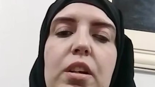 أنا من ذوي الهمم وعايزة حقي.. طليقة أحمد خليل تروي تفاصيل أزمتها