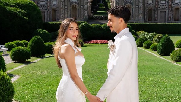 لقطات من ليلة العمر.. عمر مرموش يشارك جمهوره صورًا جديدة من حفل زفافه في إيطاليا | شاهد