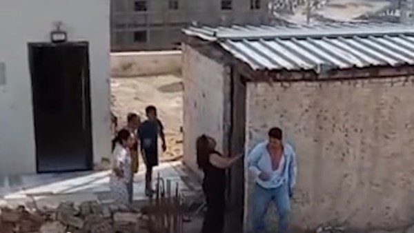 القبض على البلوجر دهب أشرف بتهمة التعدي على طفلتين في المقطم