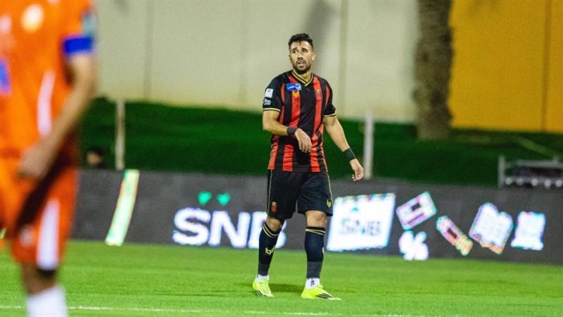 تريزيجيه أساسيا في تشكيل الرياض لمواجهة نيوم بالدوري السعودي