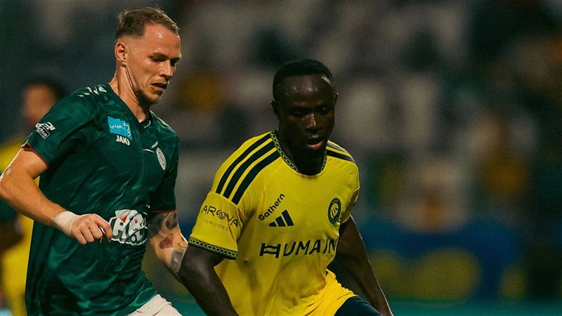 النصر بـ10 لاعبين يفوز على الاتفاق 3-2 في ريمونتادا مثيرة بالدوري السعودي