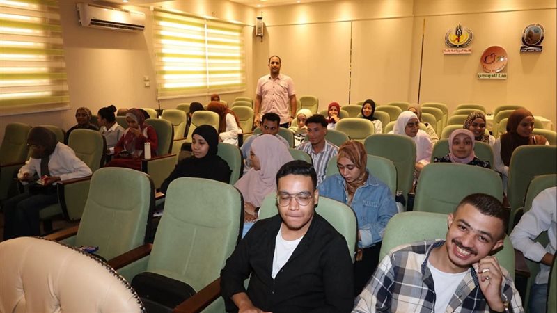 جامعة قنا تواصل فعاليات هاكاثون إدارة المخلفات في يومها الأخير (صور)