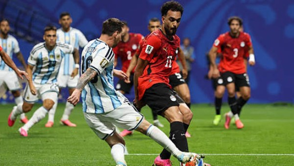 تفاصيل مذكرة اتحاد الكرة للرد على فيفا حول مزاعم تجاوزات جهاز ونجوم المنتخب