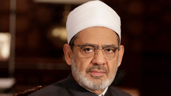 شيخ الأزهر: من رحمة شريعة الإسلام إقرارها حرمة قتال من لم تبلغهم الدعوة