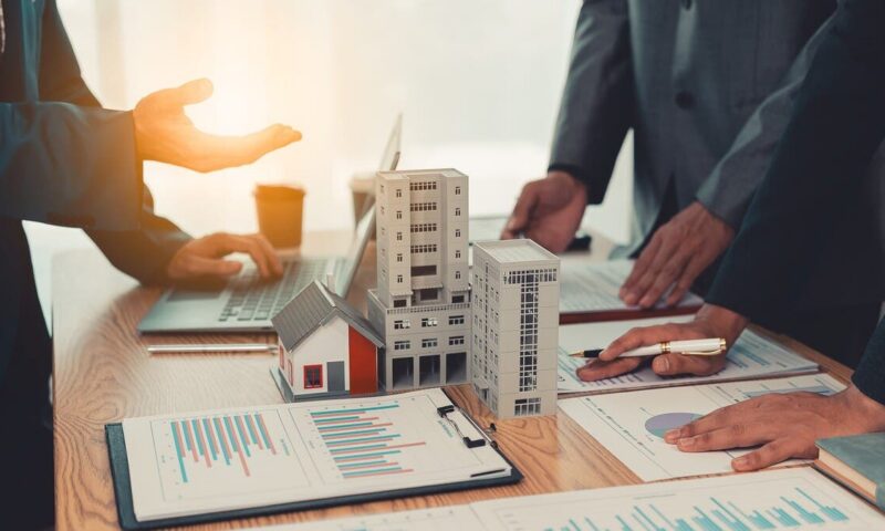 المبيعات الفصلية لشركات العقارات السعودية المدرجة ترتفع 22.5% إلى ملياري دولار