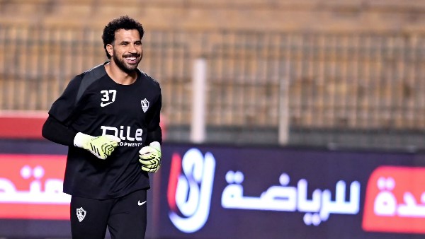 أحمد حسن: المهدي سليمان يقترب من حراسة مرمى الزمالك أمام البنك الأهلي