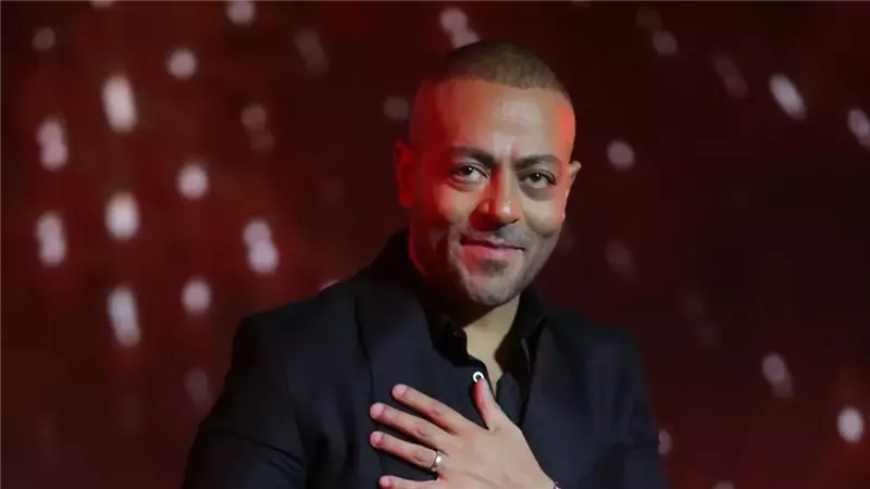 تامر عاشور يروج لحفله في الساحل الشمالي