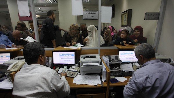 ندب الموظف للعمل بجهة أخرى.. حالات يسمح بها قانون الخدمة المدنية