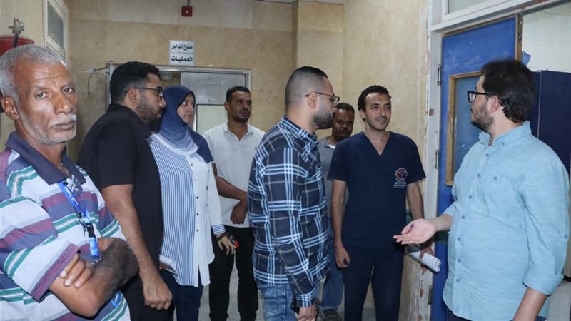 قنا، استمرار المتابعة الميدانية لانتظام سير العمل وأعمال التجديد بمستشفى الحرم الجامعي (صور)