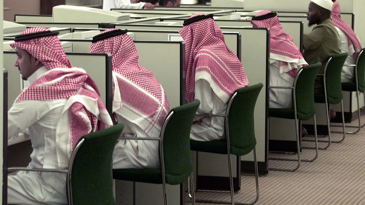 “صندوق الموارد البشرية”: توظيف 329 ألف سعودي في النصف الأول